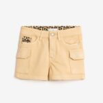 PANTALONES CORTOS VAQUEROS PARA NIÑAS EN COLOR ARENA